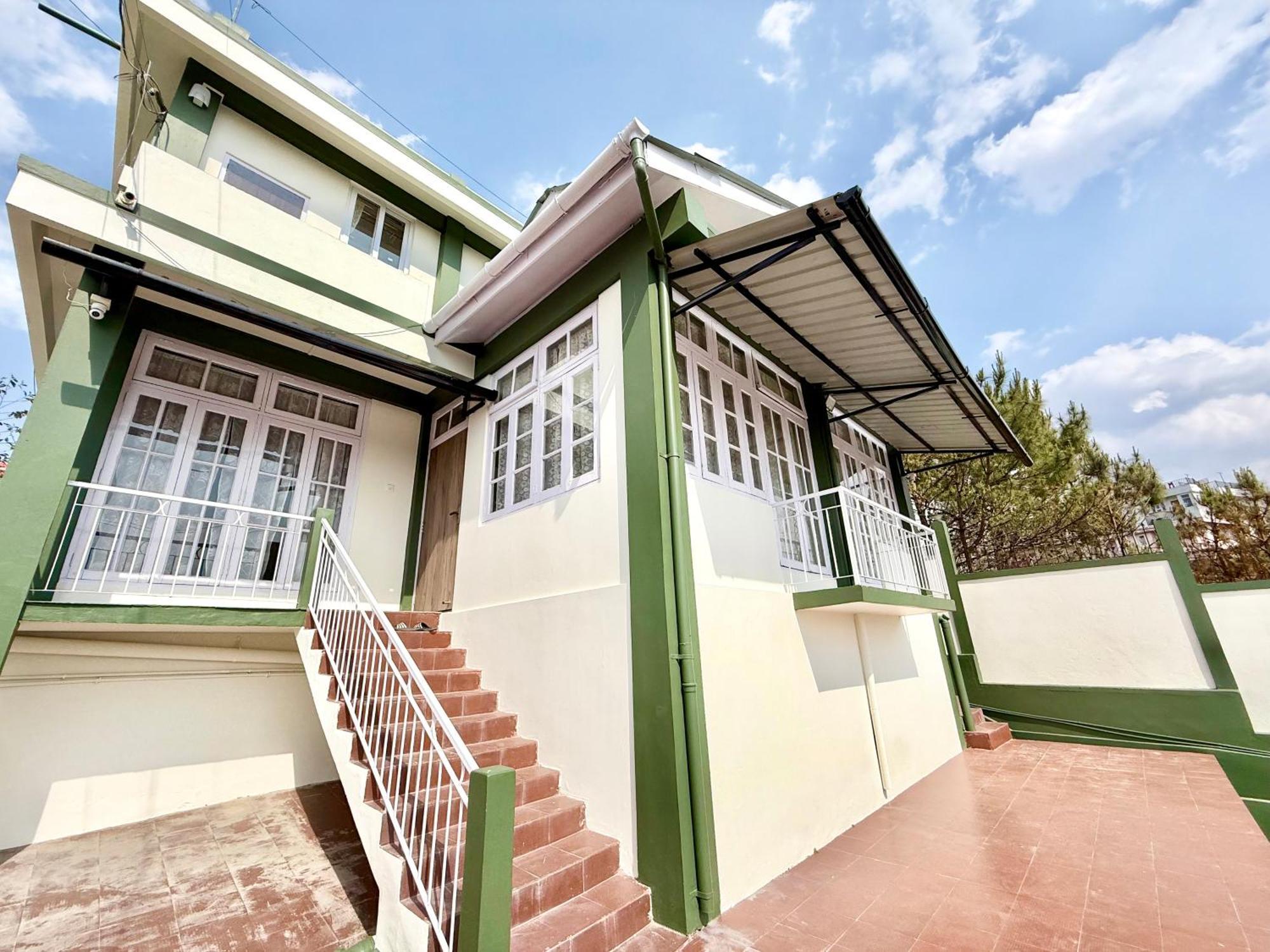 Yepplo Holiday Home - Complimentary Breakfast - 24 Hrs Caretaker & Power Backup Шиллонг Экстерьер фото